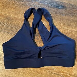 NWOT FABLETICS twist front low impact sports bra XL